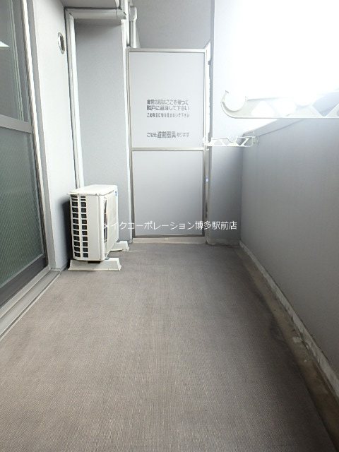 ベランダ ロイヤルリバービュー ベランダ