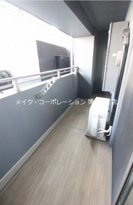 同物件、別間取りの写真となります。 ミルキーウェイ大橋 ベランダ