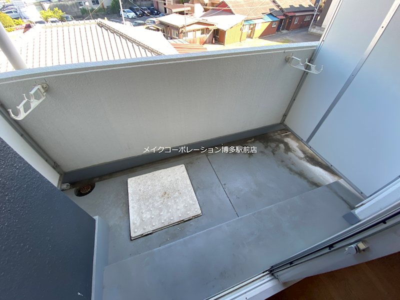 写真は同タイプ パークコート箱崎グランデ ベランダ