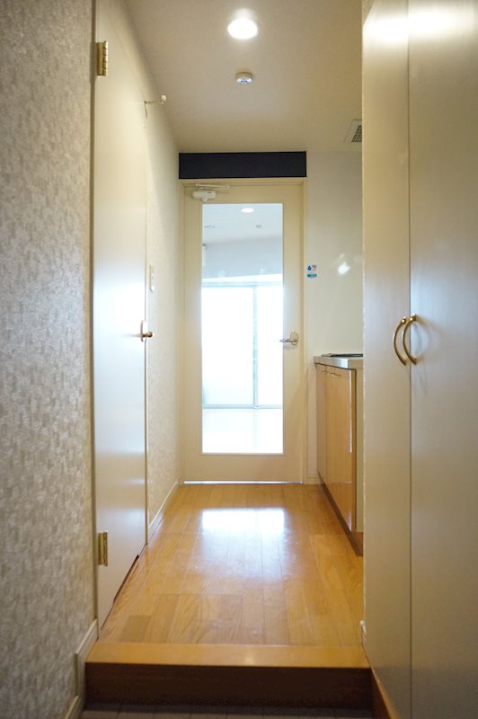 サヴォイエイペックス 玄関