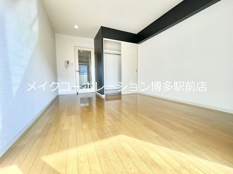 サヴォイエイペックス リビング