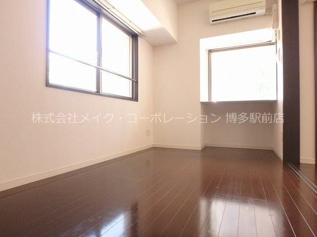 プライムアーバン博多  ベッドルーム