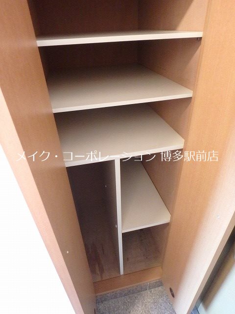 玄関 ピュアドームステイツ博多 玄関