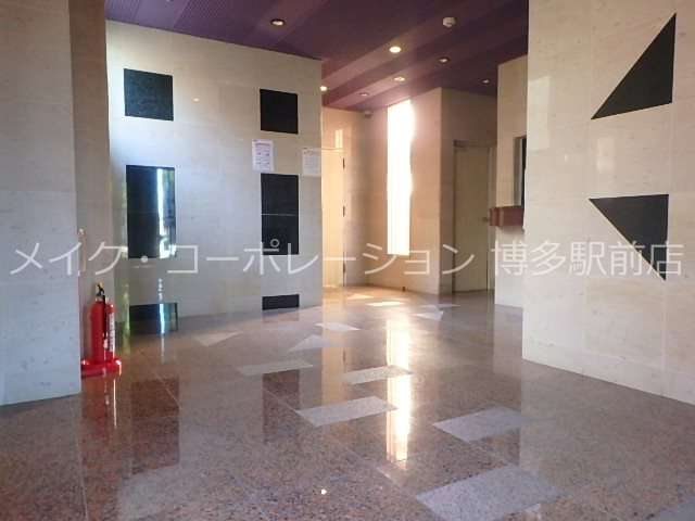 ロビー ピュアドームステイツ博多 その他8