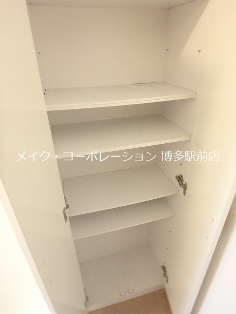 プレジールTJ 玄関