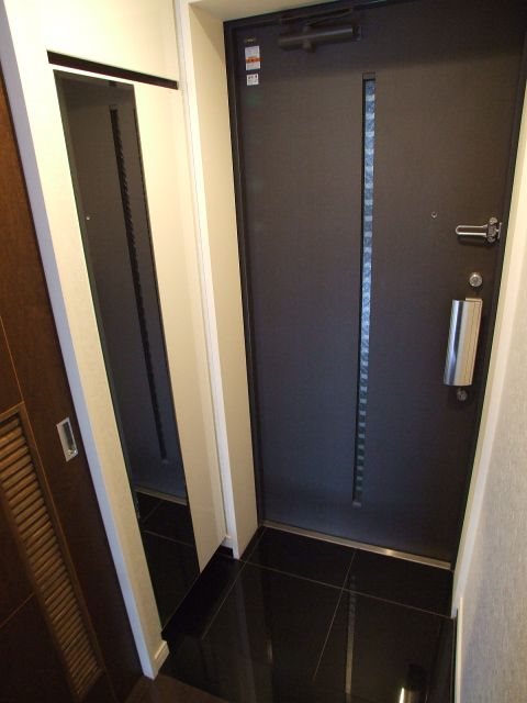 ※入居中の為別部屋写真使用現状優先 アクタス大手門パークシティ   玄関