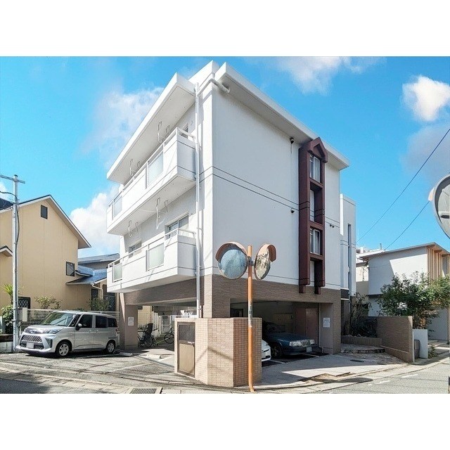 メゾンドール桜坂 外観