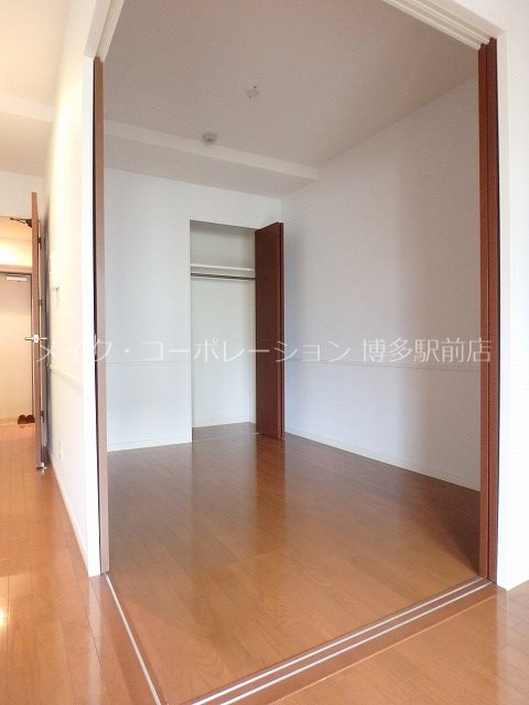 シャローム天神北 ベッドルーム