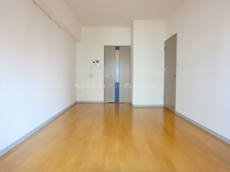 アスピーテ渡辺通 リビング