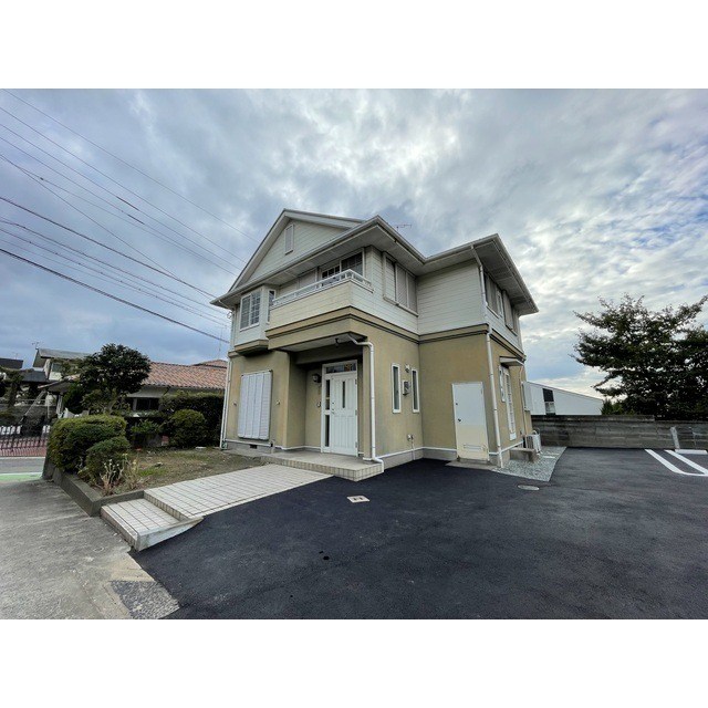 笹丘台貸家 外観