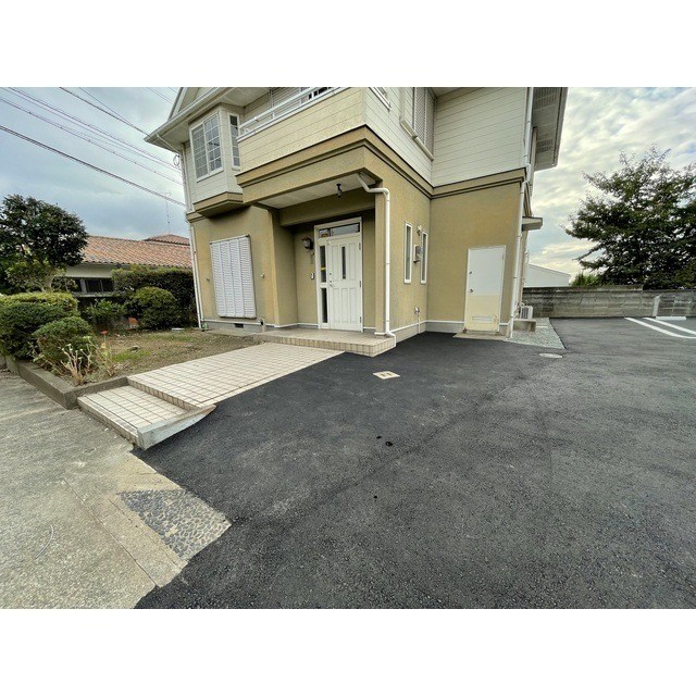 エントランス 笹丘台貸家 その他1