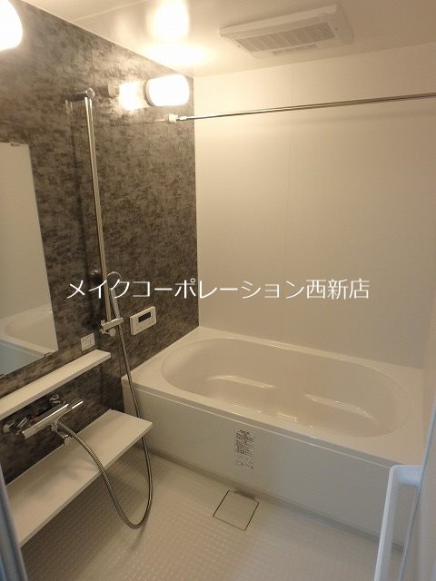 ヴィッラ アプリーレ西新南 風呂画像