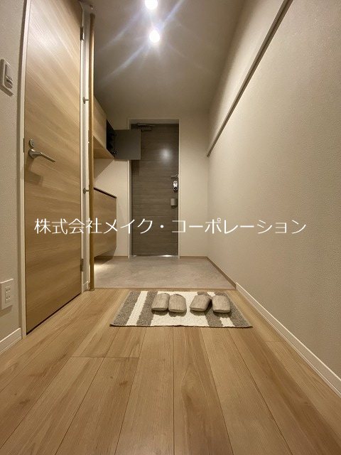 シャーメゾン　アンビエラ　トウジン 玄関