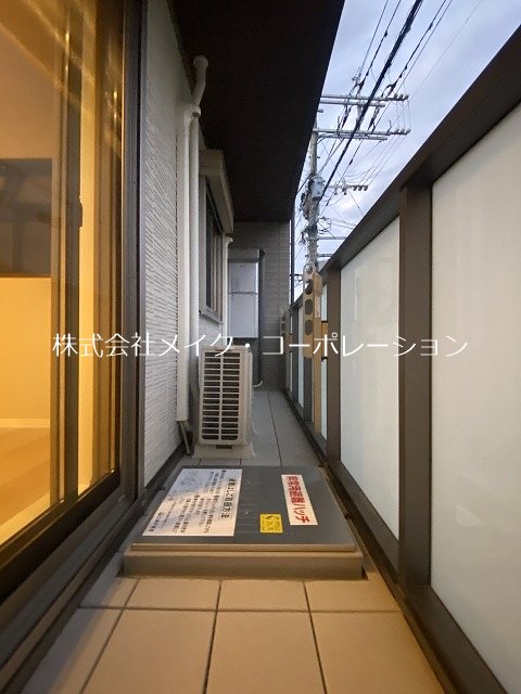 シャーメゾン　アンビエラ　トウジン ベランダ