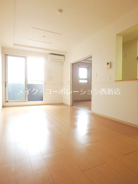 リビング エレヴァート城南 リビング