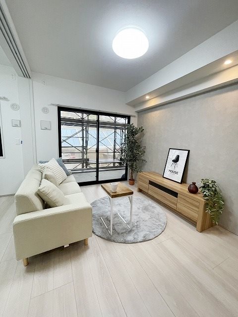 ※別部屋写真使用現状優先 リファレンス六本松ビル リビング