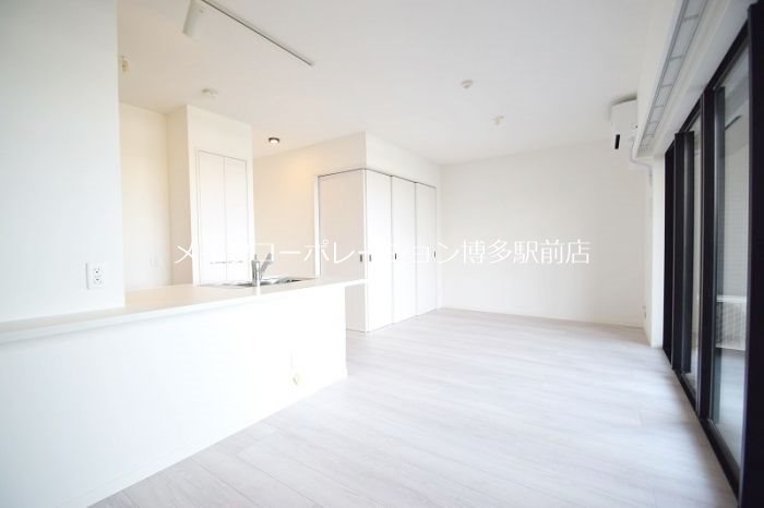 レジア赤坂テラス リビング