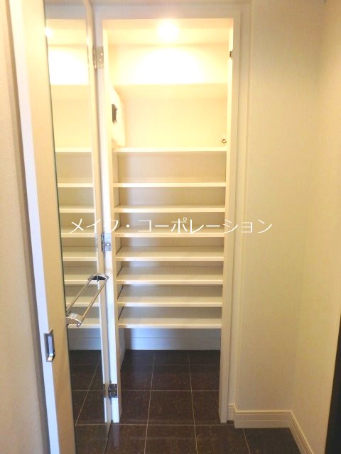 玄関 グランドメゾン百道プレイス 玄関