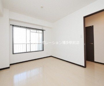 岡ビル ベッドルーム