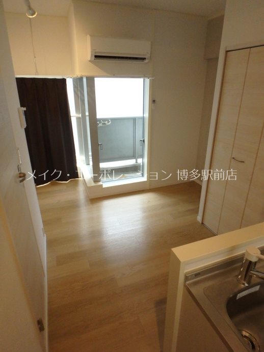 駅南フレンドビル リビング