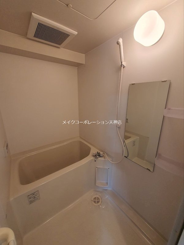 同物件、別部屋引用 GRANDEUR住吉壱番館 風呂画像