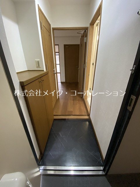 ドゥエム百道 玄関