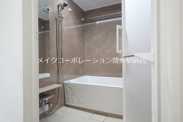 エンクレスト博多駅南GRACE 風呂画像