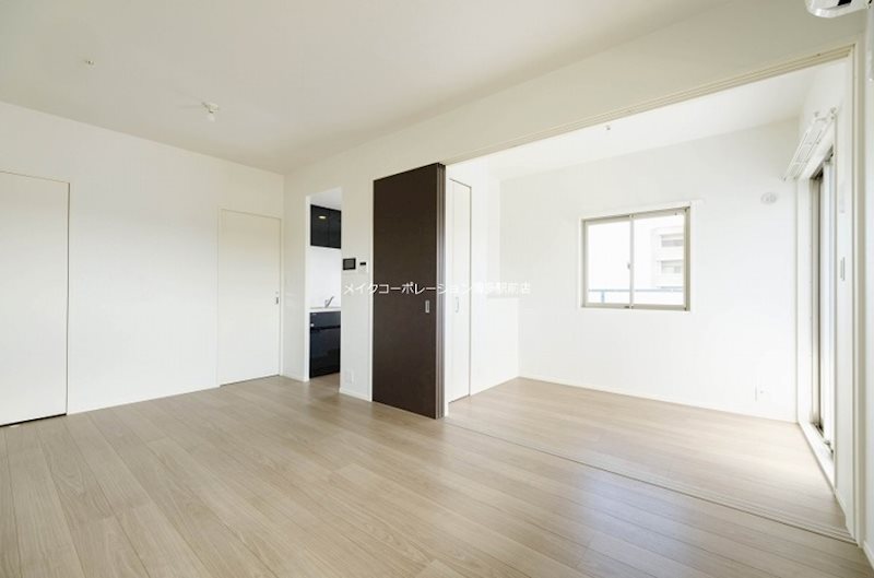 エンクレスト天神LINK   リビング