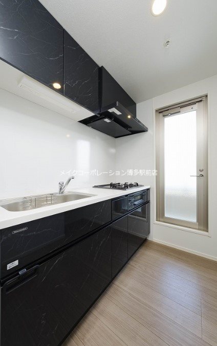 エンクレスト天神LINK   キッチン