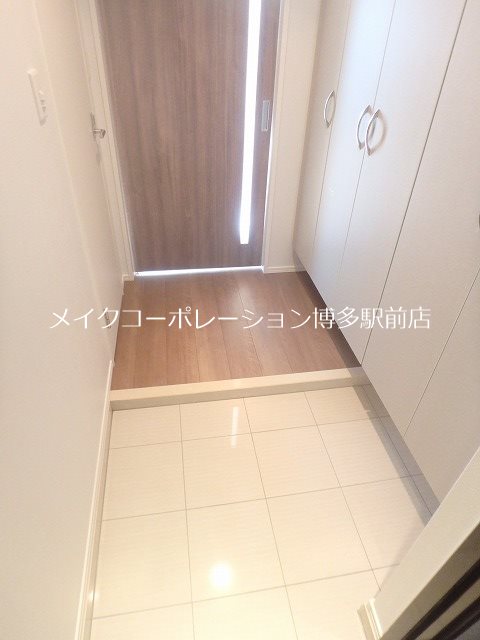 エンクレストGRAN博多駅前 玄関