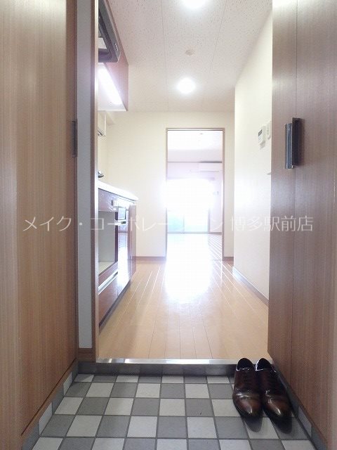 ロイヤル博多駅前 玄関