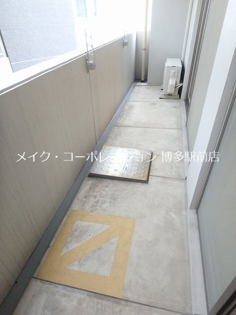 ネストピア県庁前 ベランダ