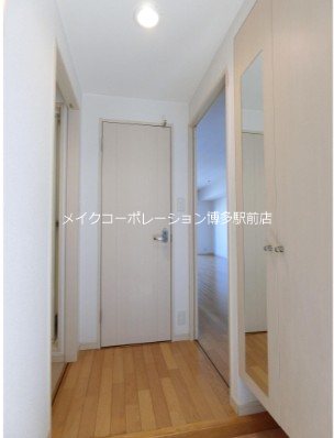 玄関 ボヌール博多 玄関