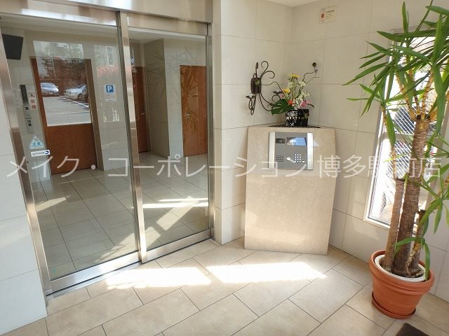 ロビー ボヌール博多 その他9