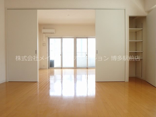 リビング サヴォイグランデヴィル リビング