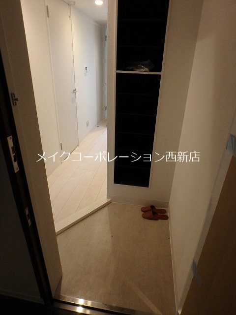 ※工事中の写真 APエルテージ西新【2号タイプ】 玄関