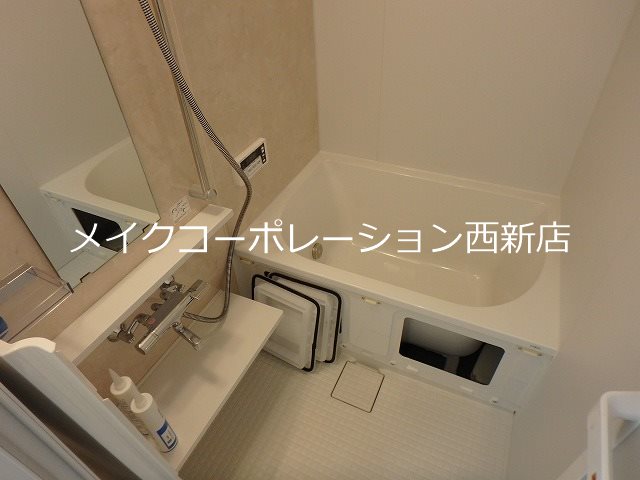 ※工事中の写真 APエルテージ西新【2号タイプ】 風呂画像