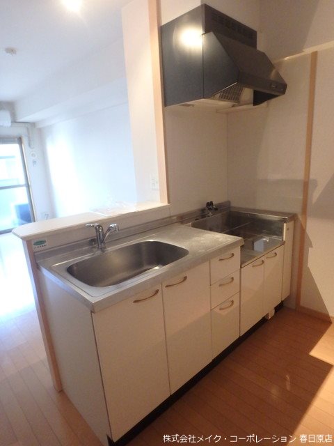 写真は同型タイプ シャルマンビオス キッチン