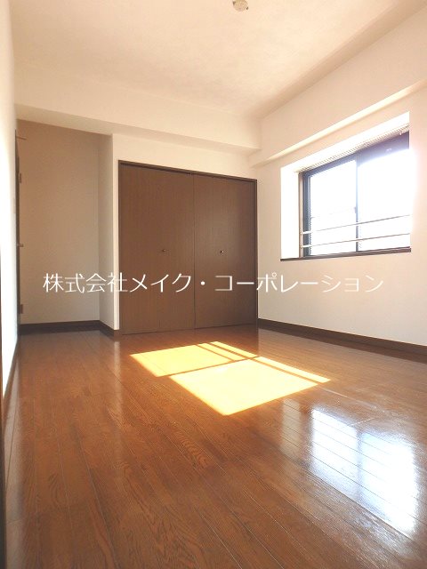 ベッドルーム アドヴェル荒江 ベッドルーム