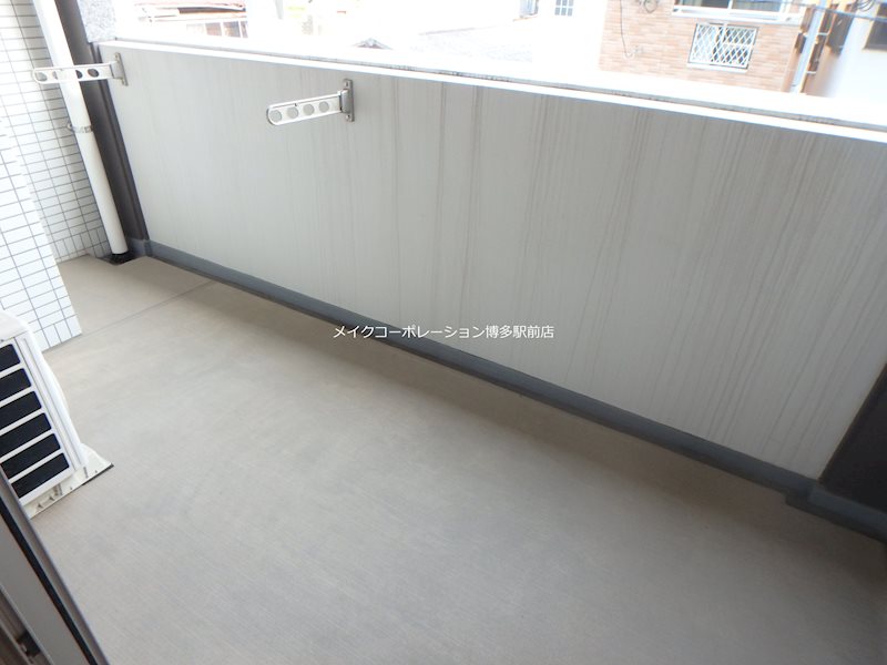 同物件別部屋引用・現状優先です♪ コモテリア渡辺通 ベランダ