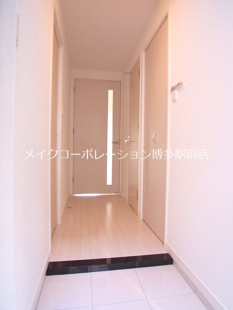※室内写真は同物件別部屋引用・現状優先です。 cocoa薬院 玄関