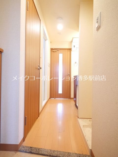 エステムコート博多駅前Ⅱセグティス 玄関