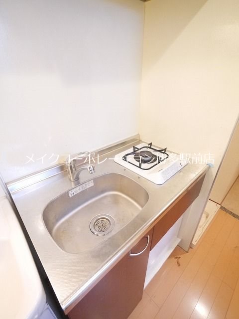 エステムコート博多駅前Ⅱセグティス キッチン