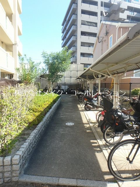 他共有部分 ヴェルソーⅢ番館 その他外観2