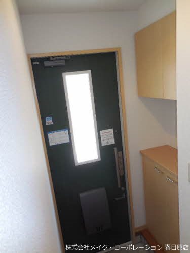 グランデュオ紙小 B棟 玄関