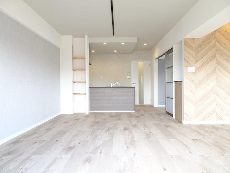 アンピールリーヴァス天神 リビング