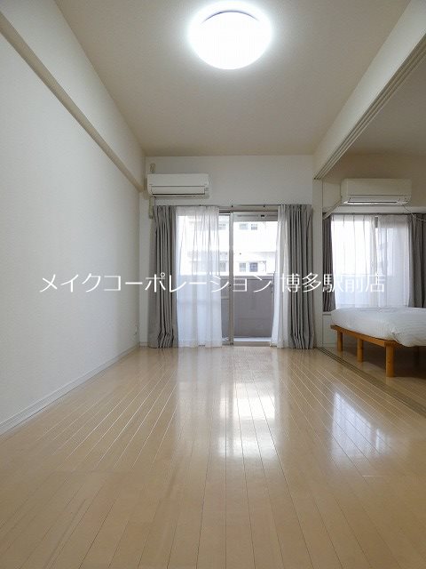 エルスタンザ天神東 リビング