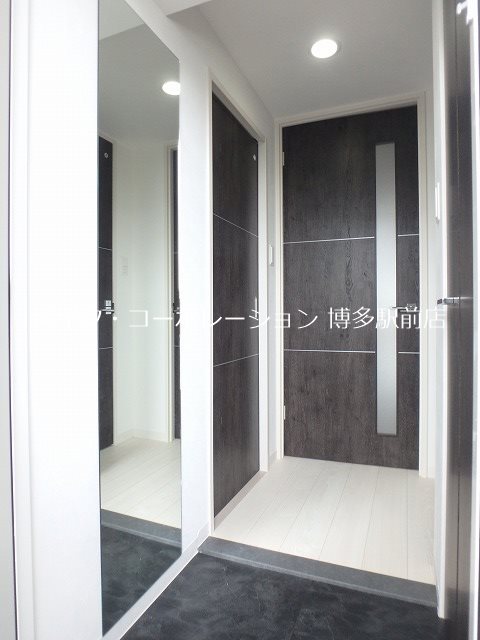 エルグランド博多 玄関
