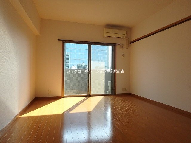 ベッドルーム ピュアドーム博多エッセンシア ベッドルーム