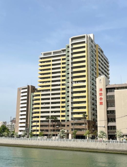 ウェルリバービュー天神  外観